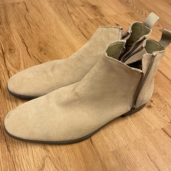 Mens Tan Chelsea Boots - Picture 1 of 5